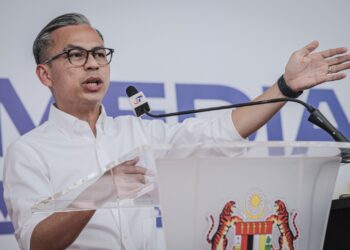 FAHMI FADZIL