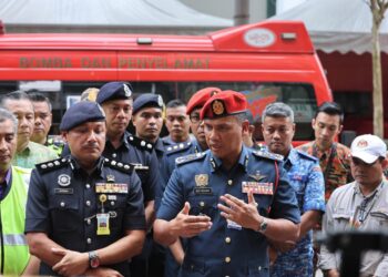 KETUA PENGARAH JABATAN BOMBA DAN PENYELAMAT MALAYSIA, DATUK NOR HISHAM MOHAMED