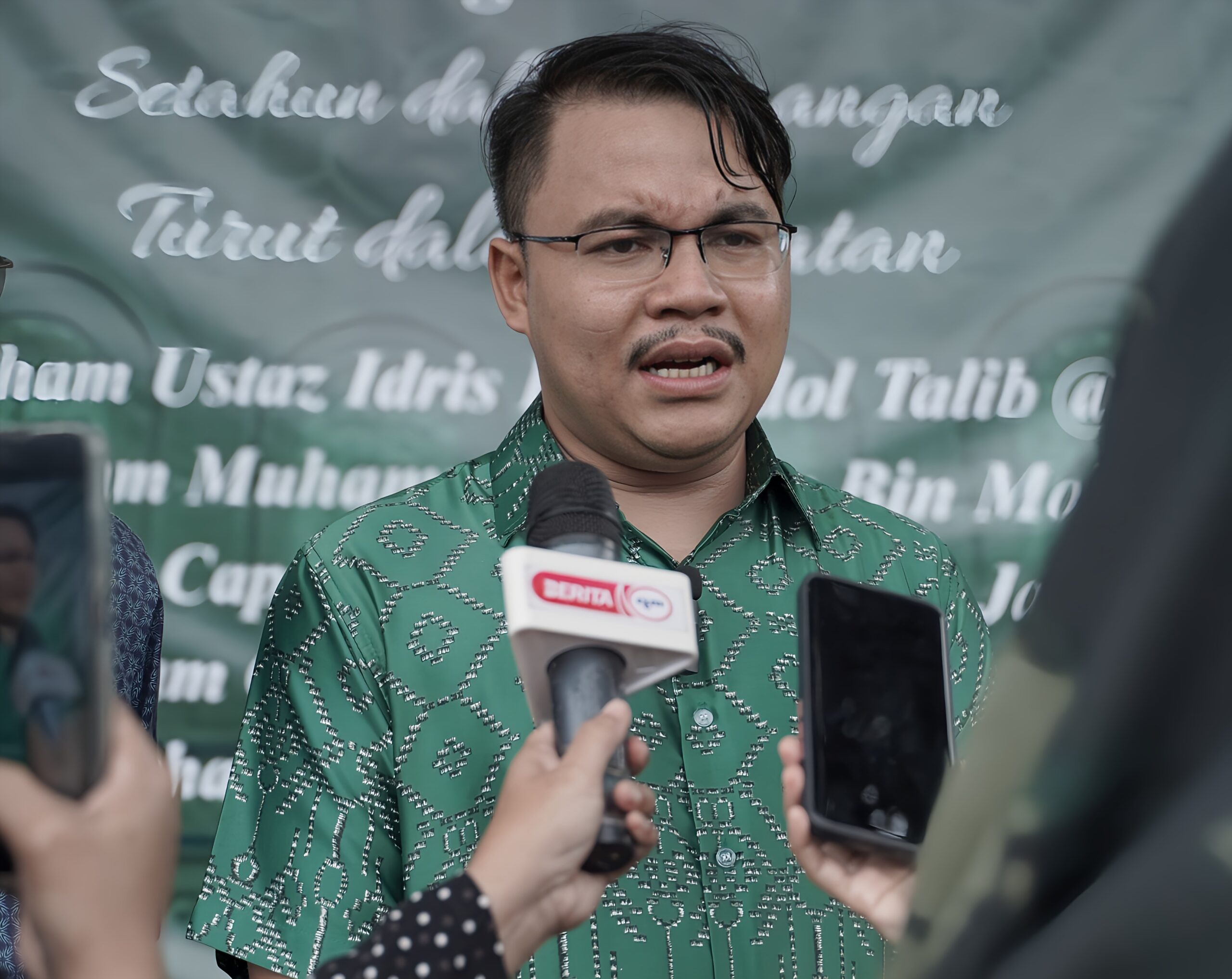 SHAFIEQ Johari ketika ditemui pada majlis tahlil dan doa selamat Allahyarham Johari Harun dan kesemua mangsa yang terlibat di Kampung Sum Sum, Janda Baik di Bentong, Pahang.