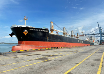 NORTHPORT sekali lagi catat rekod baharu mengendalikan jumlah kontena kargo pukal sejumlah 52,480 Freight Weight Tonnes (FWT) kargo keluli dari sebuah kapal kargo konvensional, MV African Blackbird.