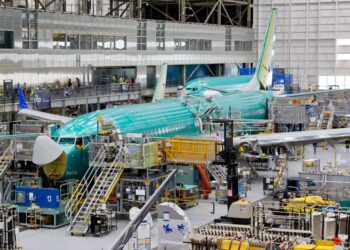 PESAWAT Boeing 737 MAX dipasang di Kilang Boeing Renton di Renton, Washington.-  AFP