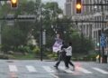 TAUFAN Bebinca mendarat di bandar raya Shanghai dengan kelajuan angin maksimum 151 kilometer sejam, semalam.- AFP