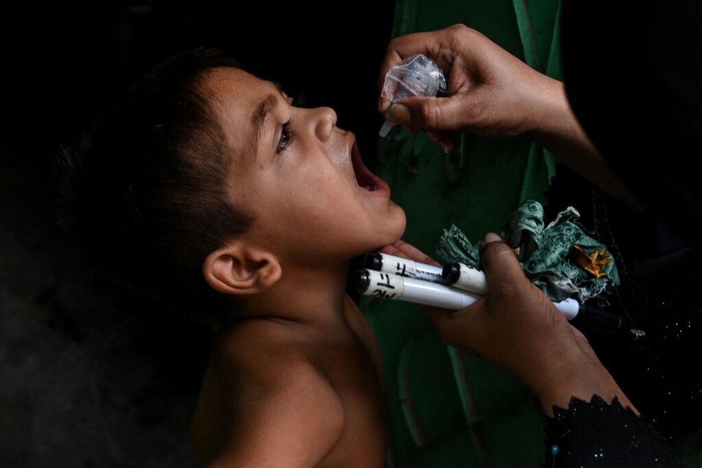 Wabak polio meningkat di Pakistan  6