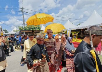 Istiadat kerjan yang berlangsung di kediaman Undang Luak Rembau Ke-22, Datuk Sedia Raja Abd. Rahim Yassin di Taman Rembau Utama, Rembau hari ini.-UTUSAN/NOR AINNA HAMZAH.