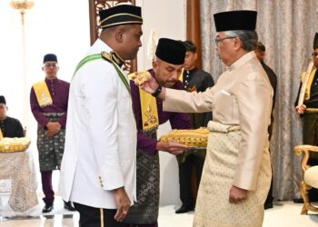 R. Ramanan, hari ini menerima Darjah Kebesaran Sultan Ahmad Shah Pahang Yang Amat Di Mulia - Peringkat Pertama Sri Sultan Ahmad Shah Pahang (SSAP)