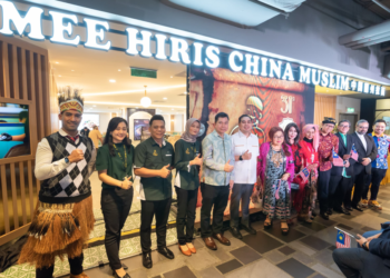 MEE Hiris China Muslim buka cawangan ke-31 di Sunway Putra Mall baru- baru ini