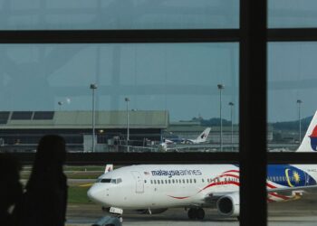 BEBERAPA siri insiden masalah teknikal melibatkan pesawat Malaysia Airlines (MAS) dikhuatiri boleh menjejaskan imej negara.