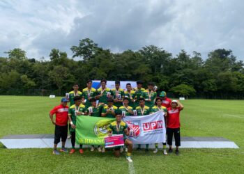 BARISAN pemain skuad ragbi lelaki Universiti Putra Malaysia (UPM) meraikan kemenangan mereka pada Sukan Institusi Pendidikan Tinggi (SUKIPT) 2024 di di Universiti Utara Malaysia (UUM), semalam.