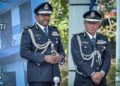 HUSSEIN Omar Khan sempena Majlis Serah Terima Tugas Ketua Polis Ibu Pejabat Daerah Sepang. - UTUSAN/FAIZ ALIF ZUBIR