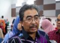 KUALA LUMPUR, 28 SEPTEMBER 2024 - Menteri Perladangan dan Komoditi, Datuk Seri Johari Abdul Ghani merangkap Ahli Parlimen Titiwangsa menyampaikan ucapan pada Program Pemerkasaan Wanita 2024 Parlimen Titiwangsa di Bangunan TLKB PPR Ampang Hilir di sini, hari ini. Gambar; MUHAMAD IQBAL ROSLI/Pemberita; ASLINDA (UTUSAN), AISHAH (KOSMO)