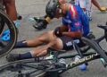 PELUMBA skuad kebangsaan, Muhammad Elmi Jumari mengalami kecederaan sebelum melintasi garisan penamat peringkat kedua Le Tour de Langkawi (LTdL) 2024 hari ini. - IHSAN ORANG AWAM