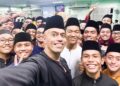 ALTIMET memberikan motivasi kepada pelajar dalam satu majlis  di bekas sekolahnya MRSM Muar.