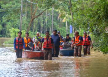 BANJIR di Kampung Bukit, Derang di Pokok Sena, Kedah baru-baru ini - UTUSAN/ SHAHIR NOORDIN