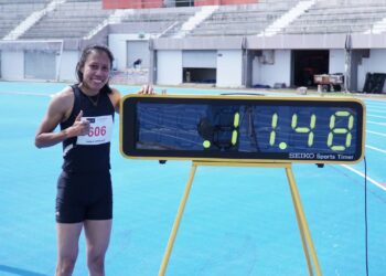 ZAIDATUL Husniah Zulkifli menjadi sandaran negara dalam acara 100 meter. - UTUSAN