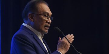 ANWAR IBRAHIM