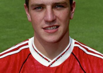 LEE SHARPE