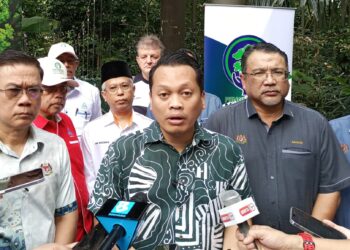 NIK Nazmi semasa sidang media sempena Karnival Penghijauan Malaysia dan KL Green Symphony 2024 di Taman Eko Rimba Kuala Lumpur (TERKL) di sini, hari ini.