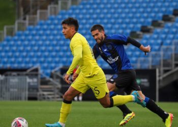 Nooa Laine menjadi penjaring gol tunggal buat skuad kebangsaan dalam aksi persahabatan antarabangsa Tier 2 menentang Auckland FC di Stadium Go Media, Auckland, semalam.-IHSAN FAM