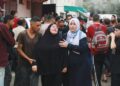 SEORANG wanita Palestin meratapi kematian keluarganya dalm serangan masjid di Deir al-Balah di tengah Gaza. - AFP