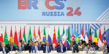 MALAYSIA antara 13 negara baharu yang diterima sebagai rakan kongsi BRICS (Brazil, Russia, India, China, Afrika Selatan), semalam. – AFP