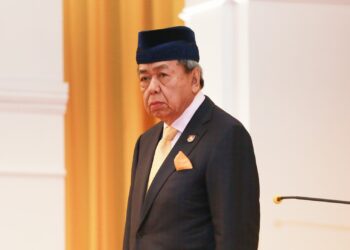 SULTAN SHARAFUDDIN IDRIS SHAH