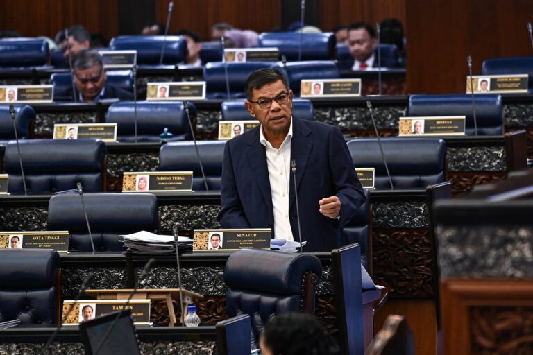 [Parlimen] Anak pengikut GISBH akan kembali ke pendidikan arus perdana