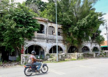 IPOH  mencatatkan jumlah bangunan warisan Melayu rosak dan terbiar paling banyak di Perak. - UTUSAN/MUHAMAD NAZREEN SYAH MUSTHAFA