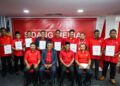 TIMBALAN Presiden BERSATU, Datuk Seri Ahmad Faizal Azumu (dua dari kanan) bersama Setiausaha Kerja BERSATU, Datuk Kapten (B) Suhaimi Yahaya (kanan), Timbalan Pengerusi Jawatankuasa Pemilihan Parti BERSATU, Saiful Adli Arshad (dua dari kiri) dan Setiausaha Jawatankuasa Pemilihan Parti BERSATU, Amirul Fahmi Mohd. Mazlan Kushairi dalam Sidang Akhbar Persidangan Agung Tahunan BERSATU di Ibu Pejabat BERSATU Malaysia, Bangunan Yayasan Selangor di sini, hari ini. UTUSAN/MUHAMAD IQBAL ROSLI