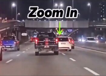 TANGKAP layar rakaman kamera papan pemuka (dashcam) kenderaan lain menunjukkan Perodua Myvi melanggar sebuah kenderaan sebelum meninggalkan lokasi kejadian.