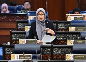 ZALIHA Mustafa semasa sesi Pertanyaan-Pertanyaan Menteri di Dewan Rakyat, hari ini. - JABATAN PENERANGAN MALAYSIA