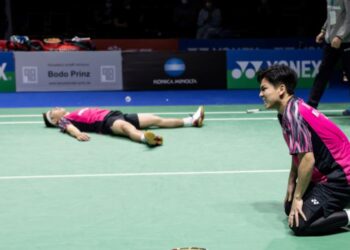 GOH Sze Fei-Nur Izzuddin Rumsani menjadi wakil Malaysia kedua mara ke perlawanan akhir Jelajah Dunia Akhir BWF 2024 di Hangzhou, China, hari ini.