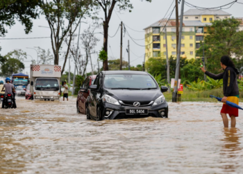 SATU daripada kejadian banjir yang berlaku di ibu negara tahun ini.-GAMBAR HIASAN