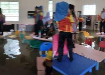 VIDEO tular pelajar Sekolah Kebangsaan (SK) Hulu Klang panik apabila kelas mereka dimasuki air bah, pagi tadi.