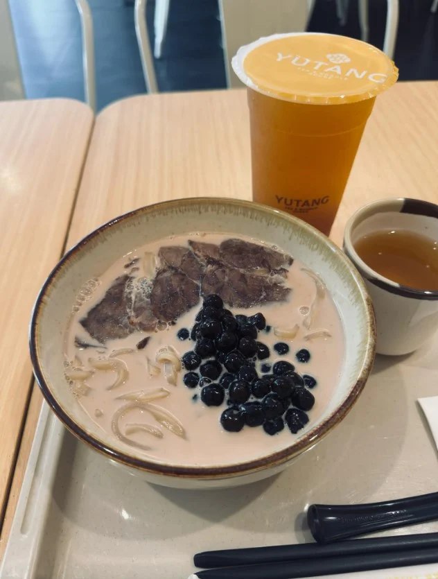 Restoran Vietnam tular, lancar hidangan aneh mi daging teh boba