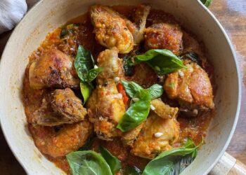 Sambal ayam daun selasih lebih beraroma