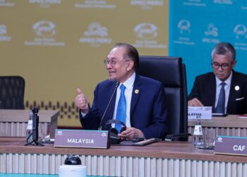 ANWAR Ibrahim ketika menyertai Dialog Tidak Rasmi Pemimpin Ekonomi APEC 2024, di Peru hari ini.