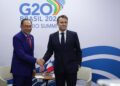 ANWAR Ibrahim bersama Presiden Perancis, Emmanuel Macron di Sidang Kemuncak G20 di Rio de Janeiro Brazil.