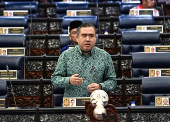 ANTHONY LOKE SIEW FOOK. IHSAN/JABATAN PENERANGAN MALAYSIA