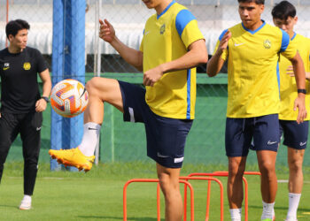 Stuart Wilkin bakal menjadi taruhan Harimau Malaya untuk merobek gawang India pada aksi persahabatan antarabangsa Tier 1 di Hyderabad  hari ini.-IHSAN FAM