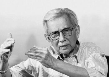 ALLAHYARHAM DAIM ZAINUDDIN