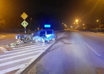 KEADAAN kereta yang terlibat kemalangan empat maut berhampiran IOI Conezion Putrajaya. - GAMBAR IPD SEPANG