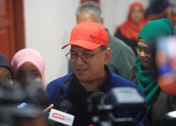 MOHD. Zamri Abdul Aziz semasa ditemui pemberita selepas mesyuarat di Kompleks Imigresen, Kastam, Kuarantin dan Keselamatan (ICQS), Rantau Panjang, Kelantan hari ini-UTUSAN/KAMARUL BISMI KAMARUZAMAN.