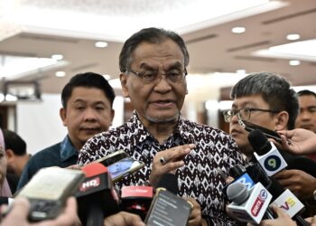 DZULKEFLY AHMAD - JABATAN PENERANGAN MALAYSIA