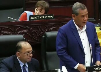 AMINUDDIN Harun ada Sesi Pertanyaan Lisan Hari Ketiga, Persidangan Ketiga (Belanjawan) Penggal Kedua, Dewan Undangan Negeri (DUN), Negeri Sembilan Yang Ke-15 di Seremban hari ini.