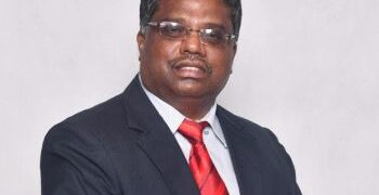 Profesor Dr. Balakrishnan Parasuraman