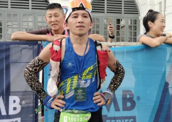 MILTON Amat menduduki tempat ketiga acara larian denai sejauh 100 kilometer pada Malaysia Ultra Trail – UTMB 2024 di Taiping hari ini. - UTUSAN/WAT KAMAL ABAS