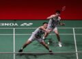 Man Wei Chong-Tee Kai Wun antara pasangan yang diberikan perhatian dalam usaha memperkasakan pasukan beregu badminton negara. - UTUSAN/SHIDDIEQIIN ZON