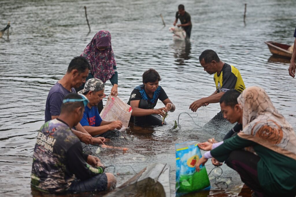 pesta tangkap ikan