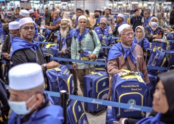 SEMUA jemaah yang bercadang mengerjakan umrah untuk mendapatkan vaksin meningokokus sekurang-kurangnya dua minggu sebelum berangkat ke Tanah Suci.