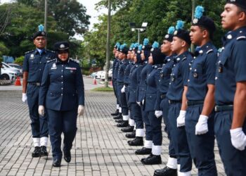 JABATAN Kastam Diraja Malaysia (JKDM) memerlukan pasukan yang lebih kuat dan berkemahiran tinggi untuk memastikan keselamatan sempadan negara terjamin.